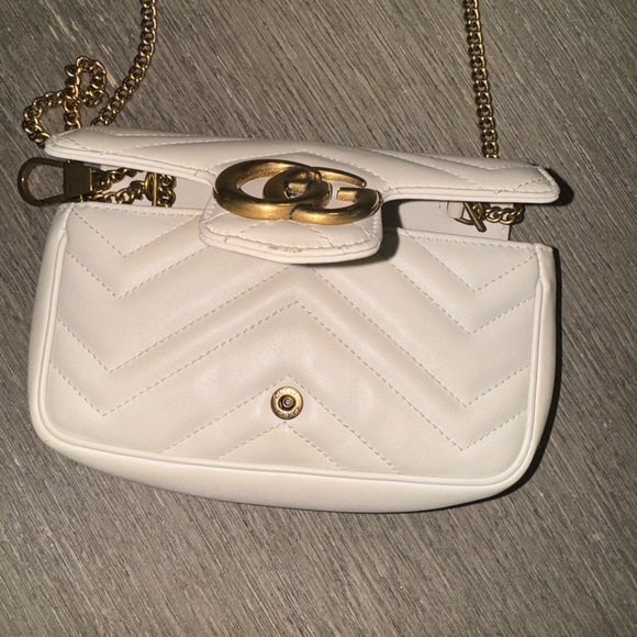 Gucci Marmont super mini bag authentic. Like new. No visible wear - Picture 7 of 12